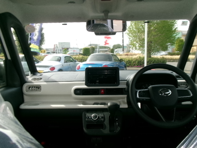 ダイハツ　ムーヴキャンバス ストライプスX　ODレス9枚目