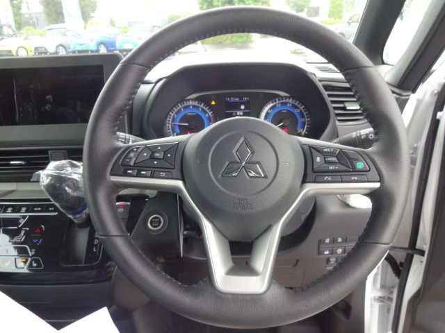 ミツビシ　デリカミニ　Gプレミアム ODレス12枚目