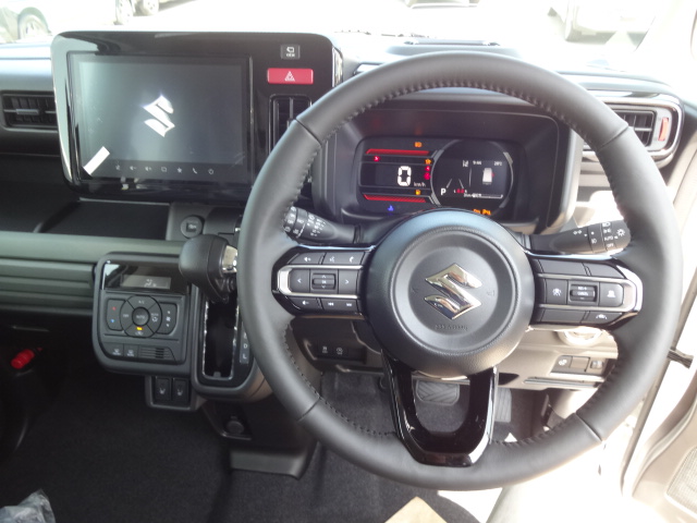 スズキ　スペーシアギア XZ 2WD 全方位ナビ8枚目