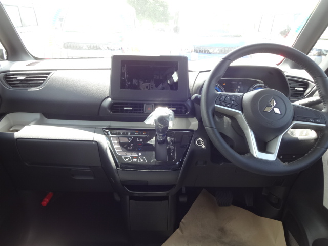 ミツビシ　デリカミニ G ODレス11枚目