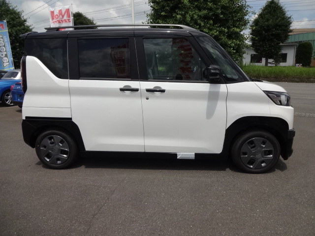 ミツビシ　デリカミニ　G ODレス3枚目