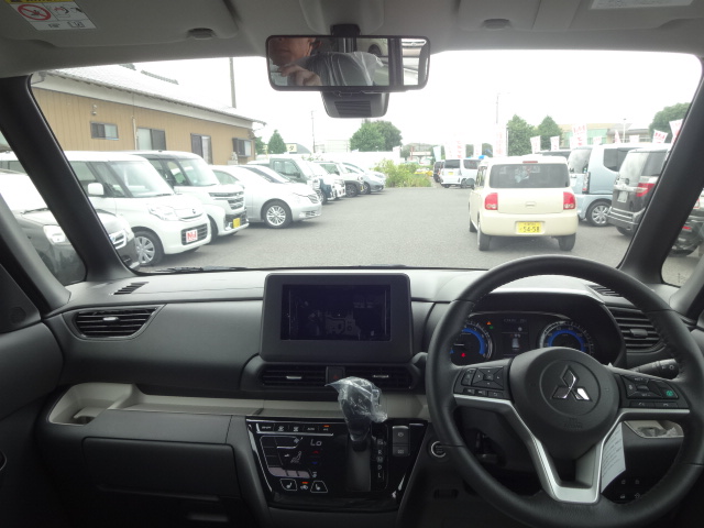 ミツビシ　デリカミニ　Gプレミアム ODレス11枚目