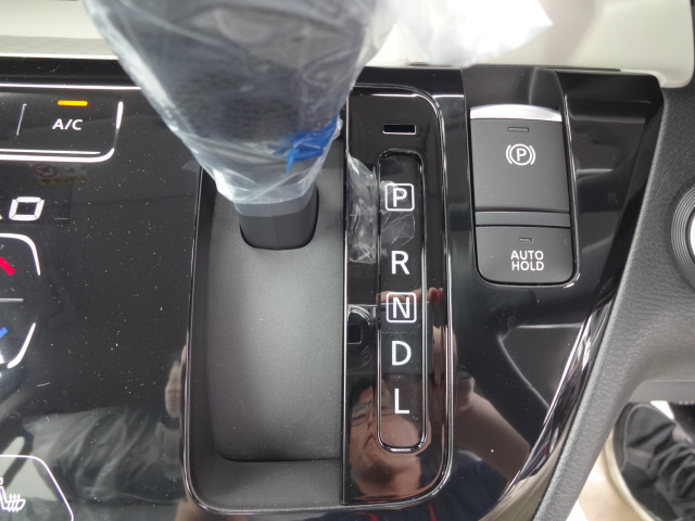 ミツビシ　デリカミニ　Gプレミアム ODレス16枚目