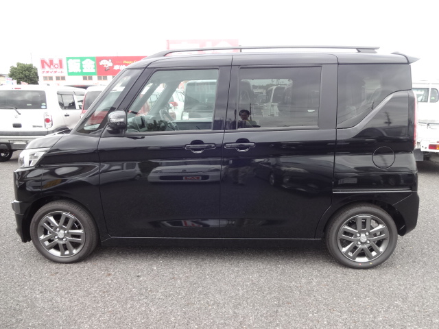 ミツビシ　デリカミニ　Gプレミアム ODレス7枚目