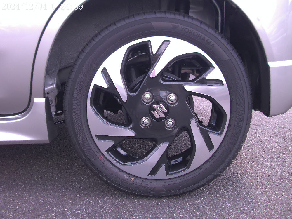 スズキ　スペーシアカスタム HYBRID XS スズキコネクト8枚目