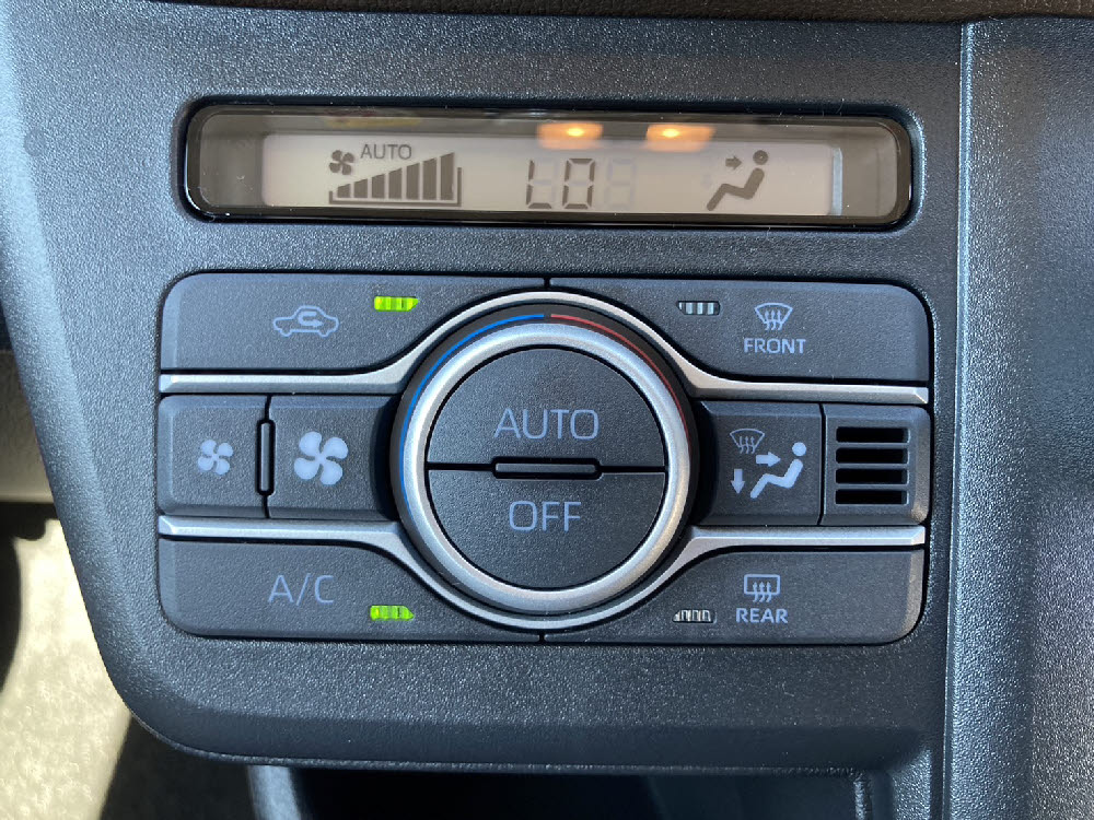 ダイハツ　ムーヴ G 9インチDO16枚目