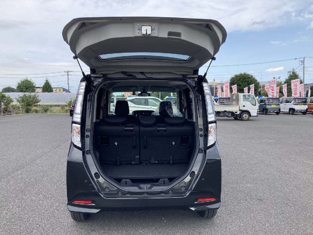 ダイハツ　トールカスタム　G-SAⅡ9枚目