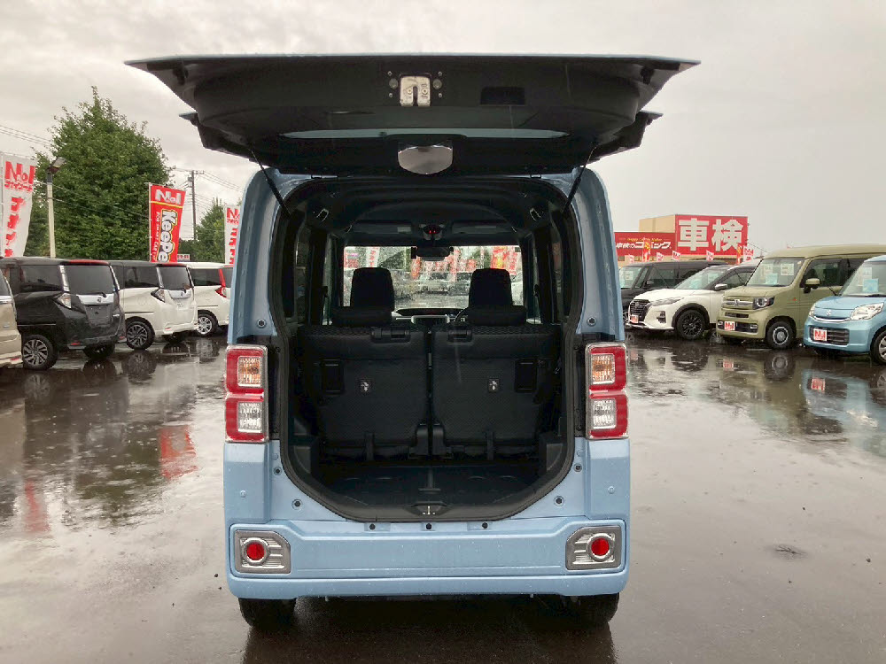 トヨタ　ピクシス メガ　L-SAⅢ9枚目