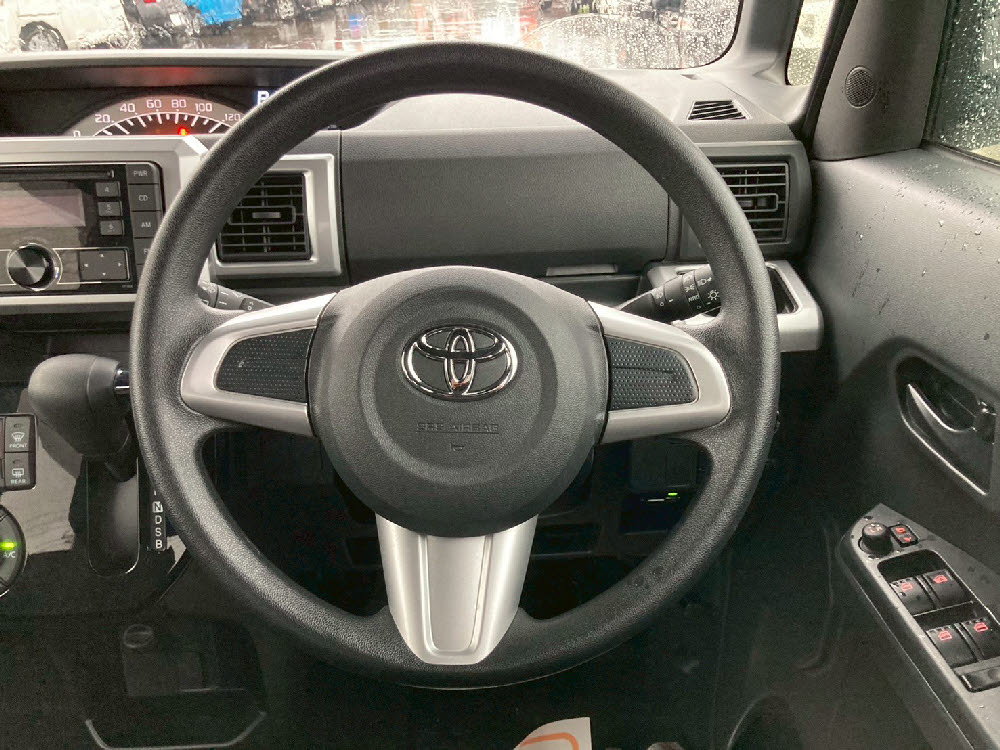 トヨタ　ピクシス メガ　L-SAⅢ11枚目