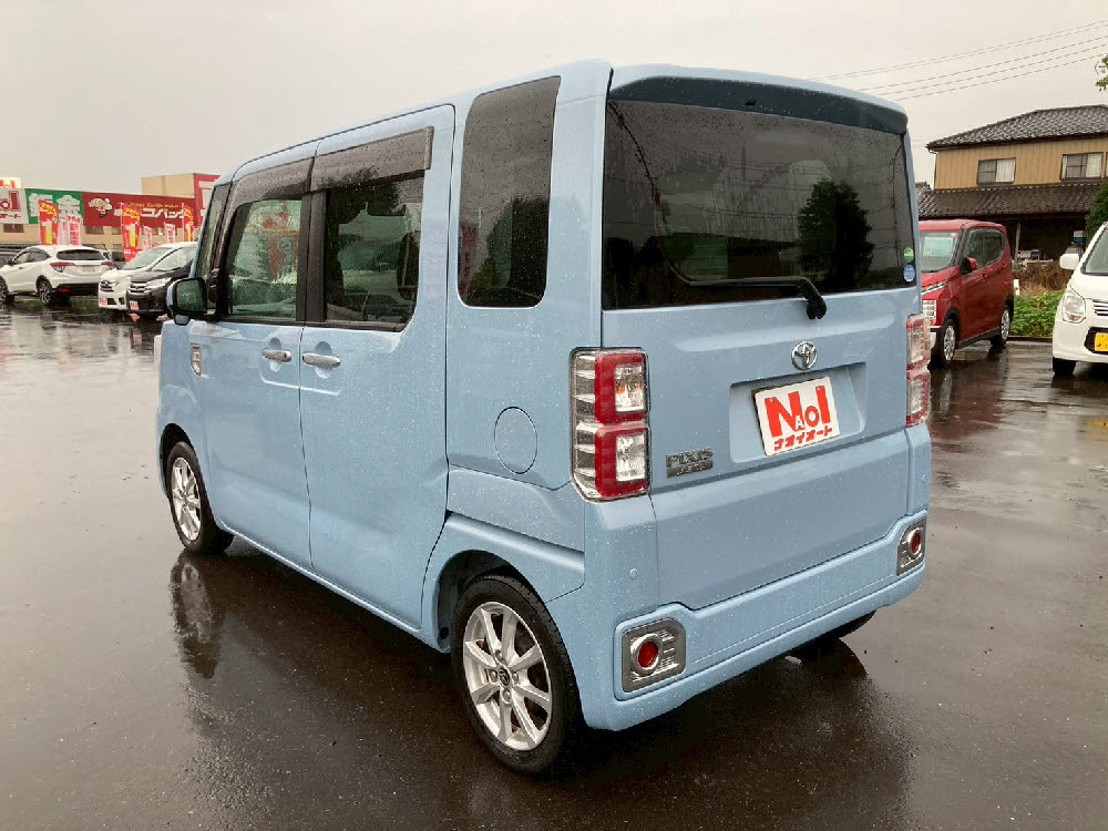 トヨタ　ピクシス メガ　L-SAⅢ6枚目