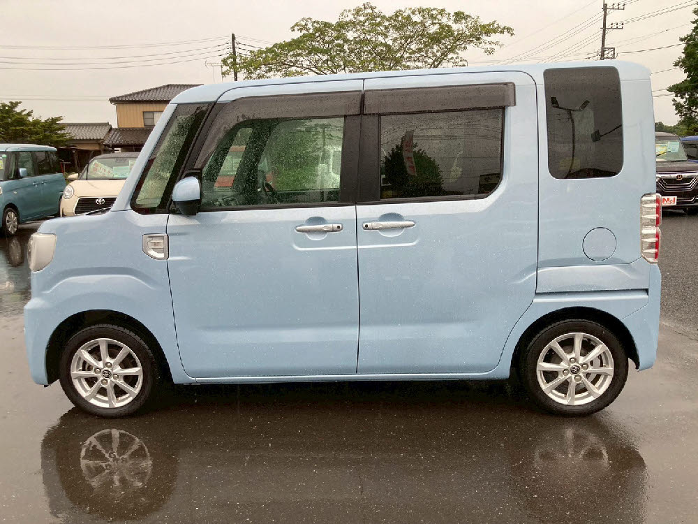 トヨタ　ピクシス メガ　L-SAⅢ7枚目