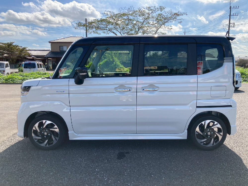 スズキ　スペーシアカスタム XS 2WD 全方位ナビ 7枚目