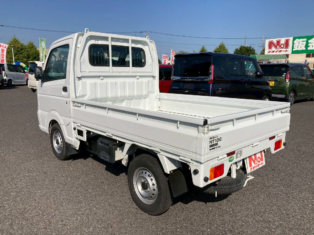 ニッサン　ＮＴ１００クリッパー DX 2WD AT6枚目
