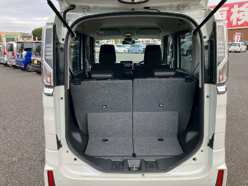 スズキ　スペーシアカスタム　HYBRID GS9枚目