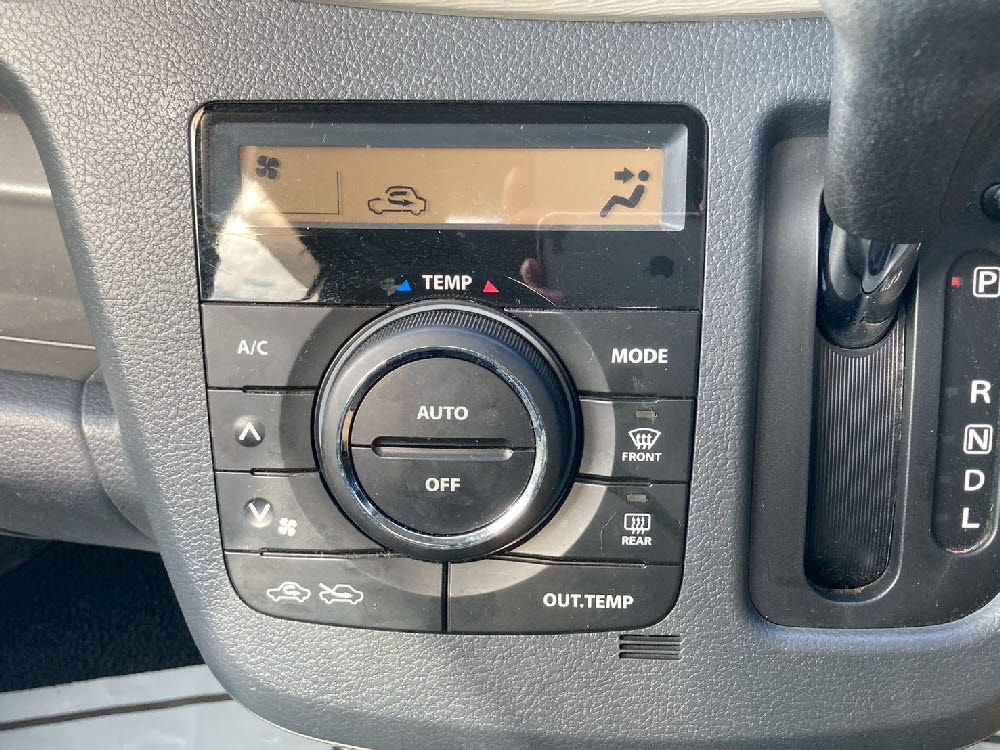 スズキ　ワゴンＲ　FXリミテッド14枚目