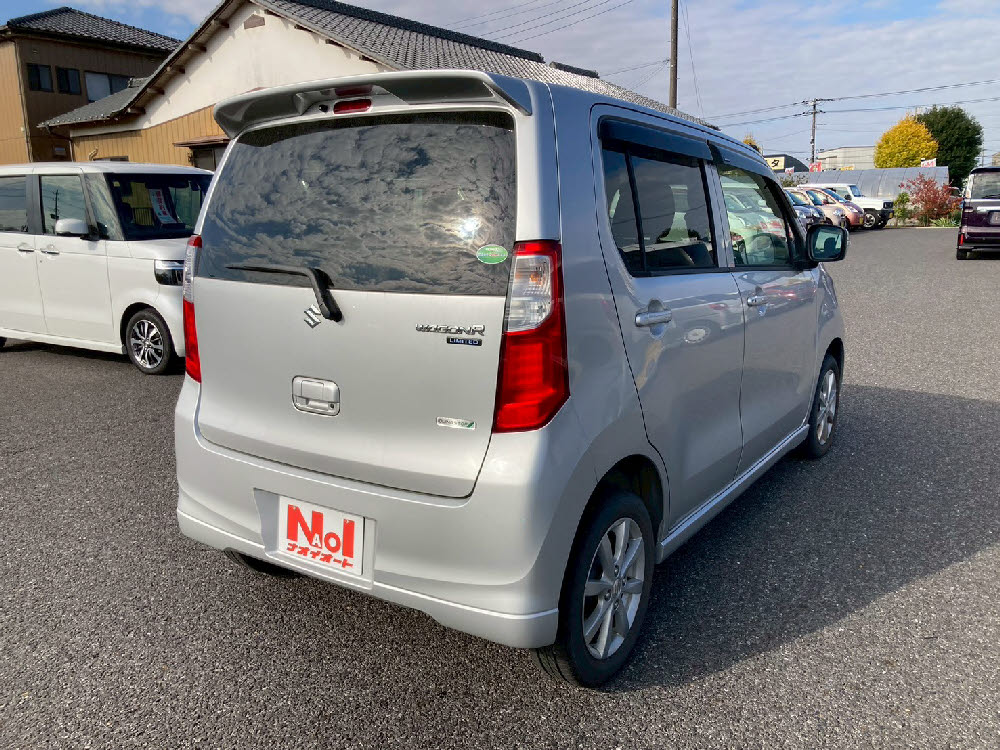 スズキ　ワゴンＲ　FXリミテッド4枚目