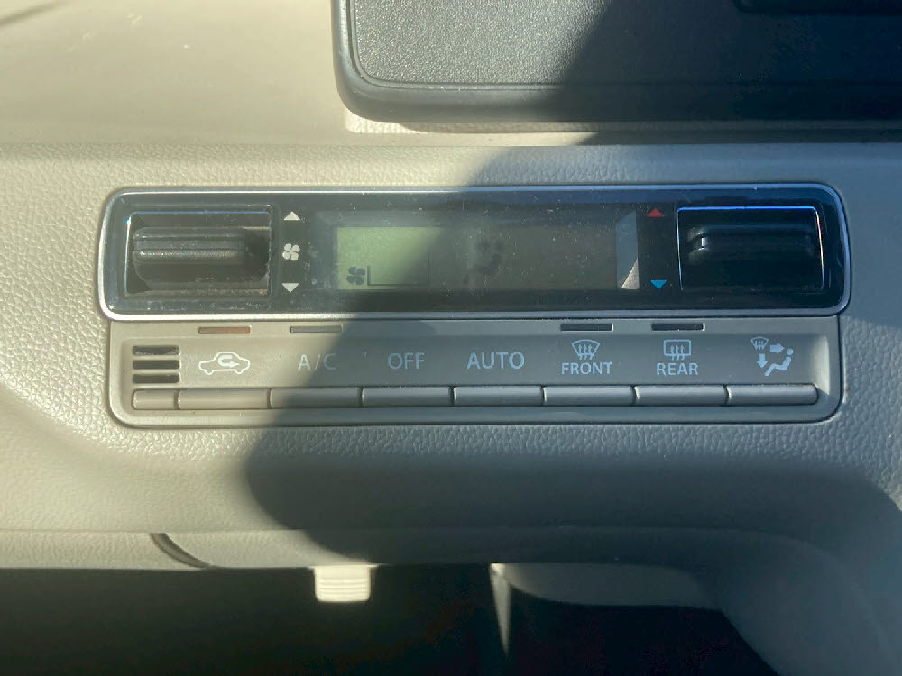 スズキ　ワゴンＲ HYBRID FX15枚目