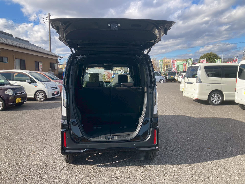 ホンダ　Ｎ ＢＯＸカスタム 8インチナビ9枚目