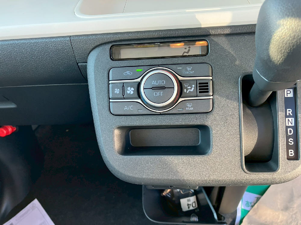 ダイハツ　ムーヴキャンバス ストライプスX UGP ODレス14枚目