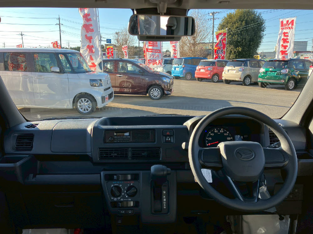 ダイハツ　ハイゼットカーゴ デラックス CVT ラジオ付10枚目