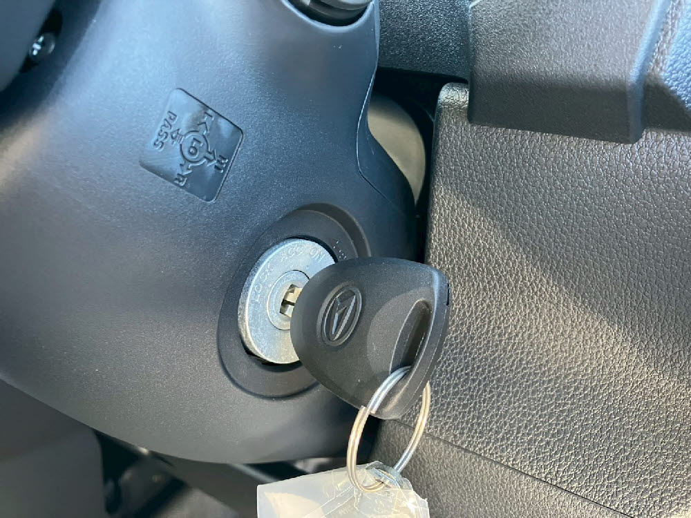 ダイハツ　ハイゼットカーゴ デラックス CVT ラジオ付17枚目