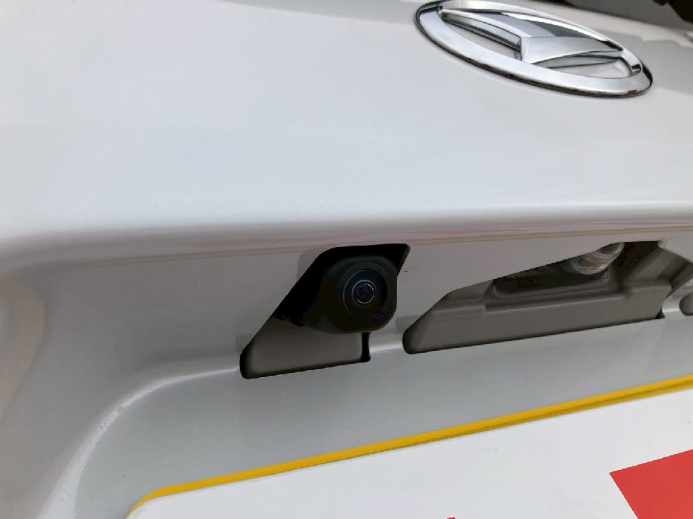 ダイハツ　タントファンクロス 9インチDO10枚目