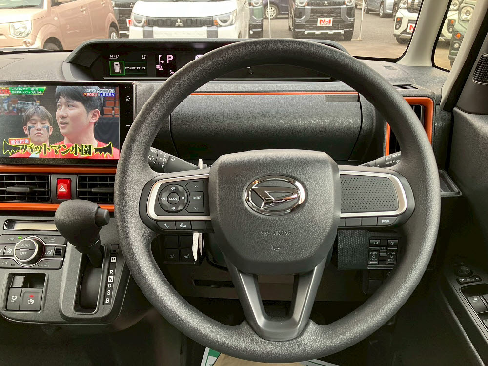 ダイハツ　タントファンクロス 9インチDO12枚目