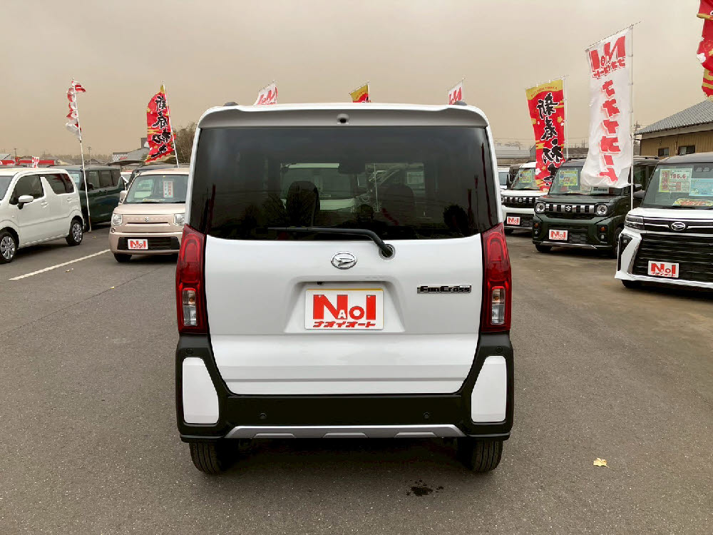 ダイハツ　タントファンクロス 9インチDO5枚目