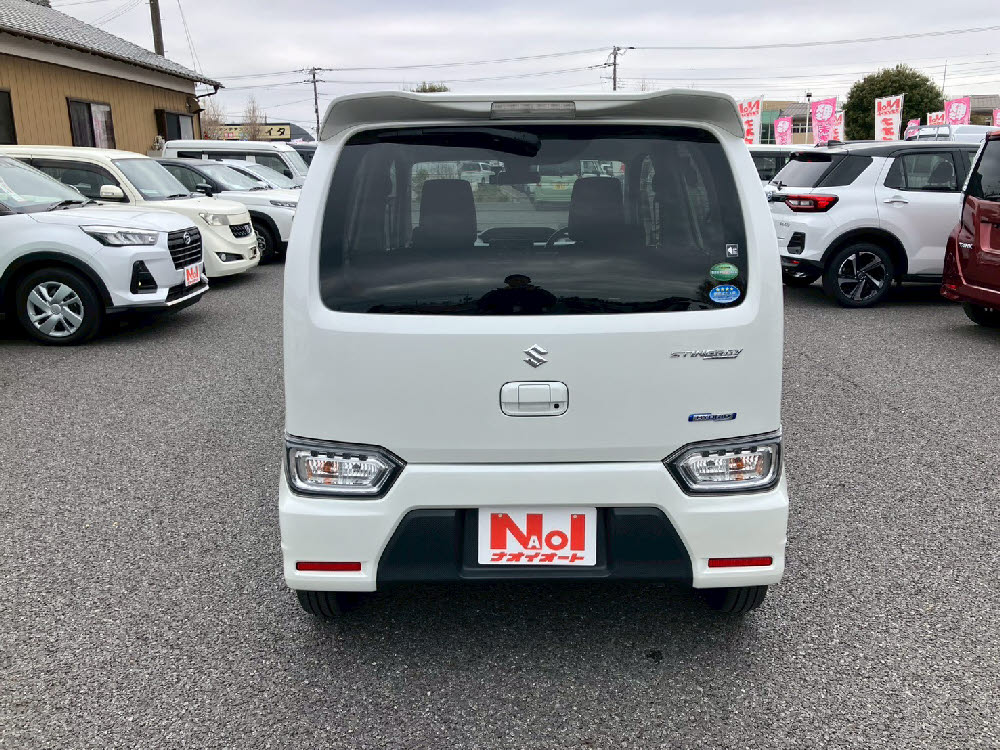 スズキ　ワゴンＲスティングレー HYBRID X5枚目