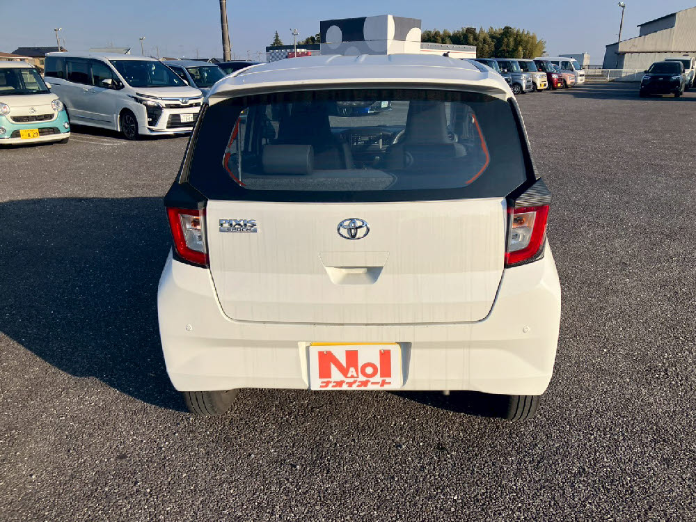 トヨタ　ピクシス エポック　L-SAⅢ5枚目