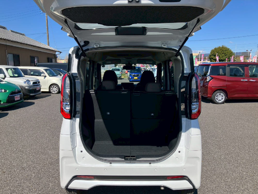 ニッサン　ルークス　ハイウェイスター X9枚目