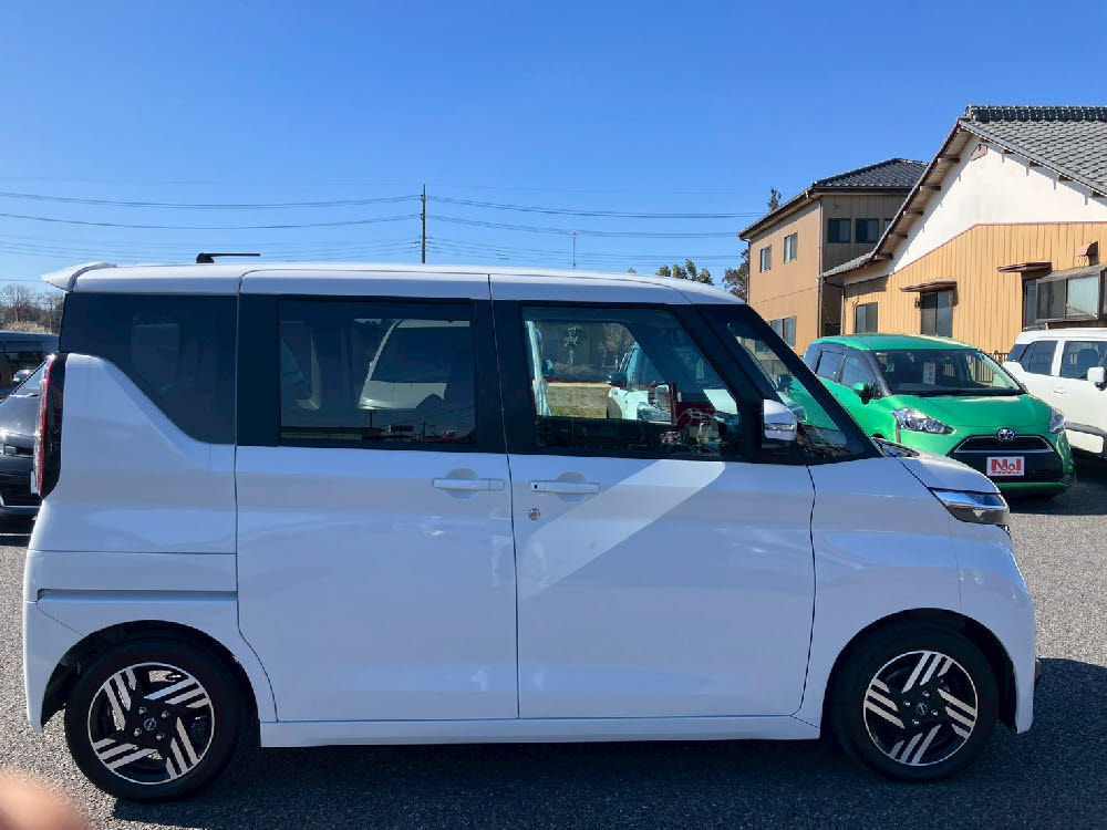 ニッサン　ルークス　ハイウェイスター X3枚目