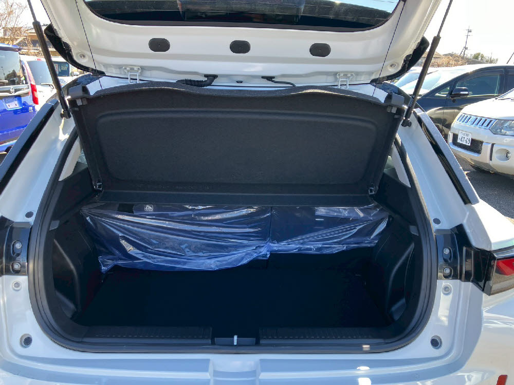 スズキ　フロンクス ベースグレード9枚目