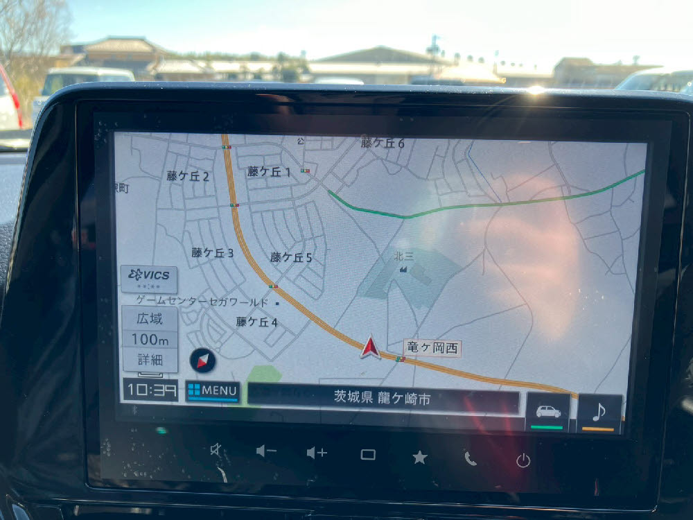 スズキ　フロンクス ベースグレード14枚目