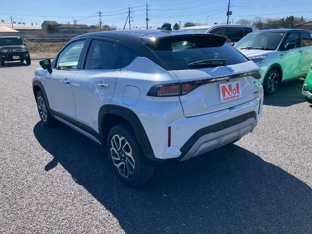 スズキ　フロンクス ベースグレード5枚目