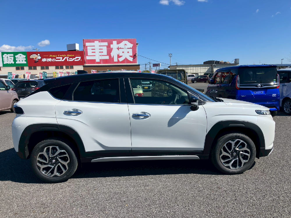 スズキ　フロンクス ベースグレード7枚目