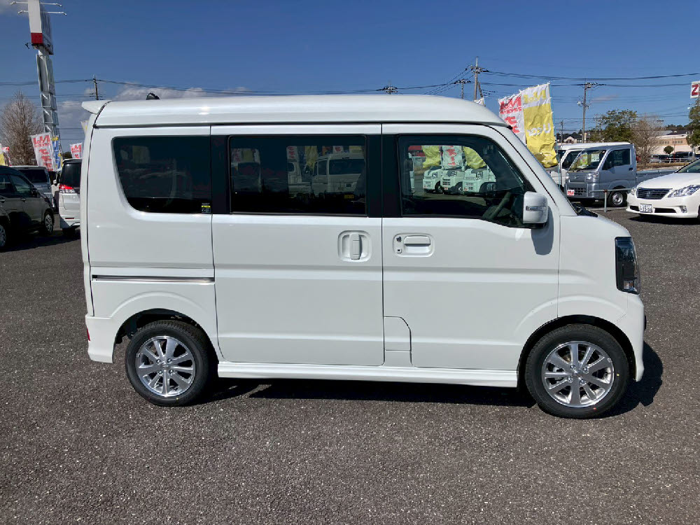 スズキ　エブリィワゴン　PZターボ　2WD　HR3枚目