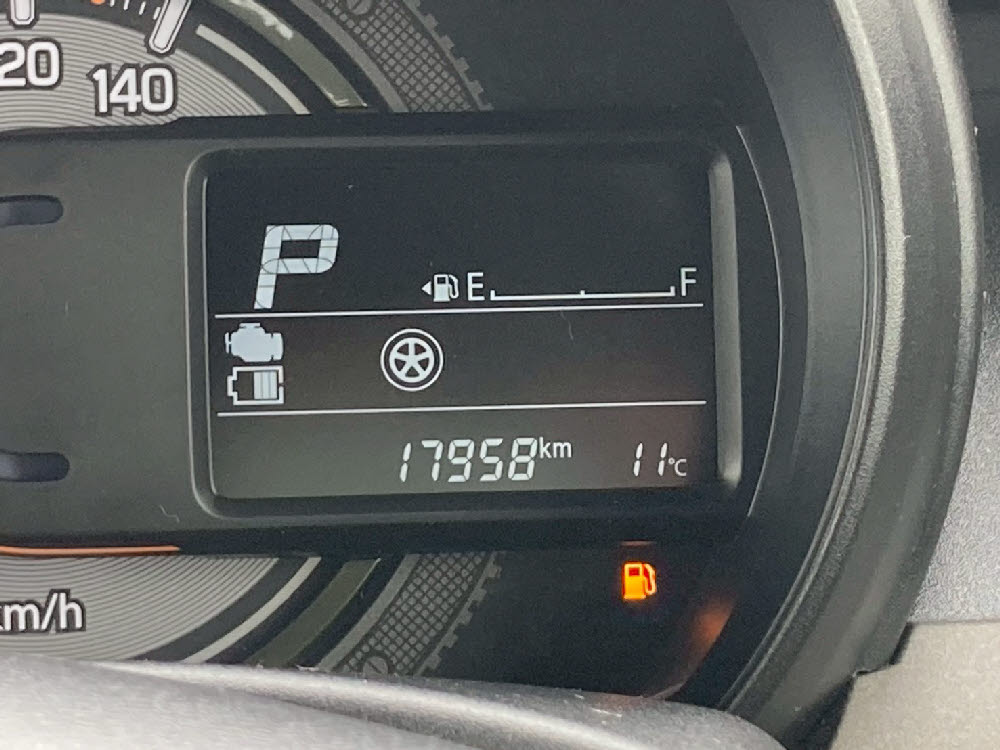 スズキ　スペーシアギア HYBRID XZ13枚目