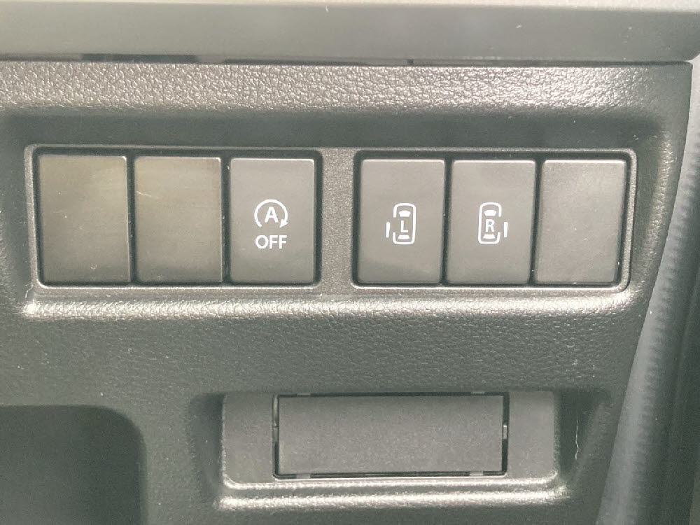 スズキ　スペーシアギア HYBRID XZ18枚目