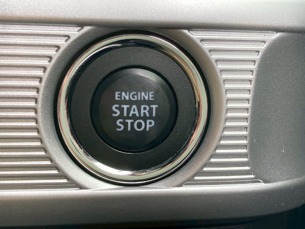 スズキ　スペーシアギア HYBRID XZ19枚目