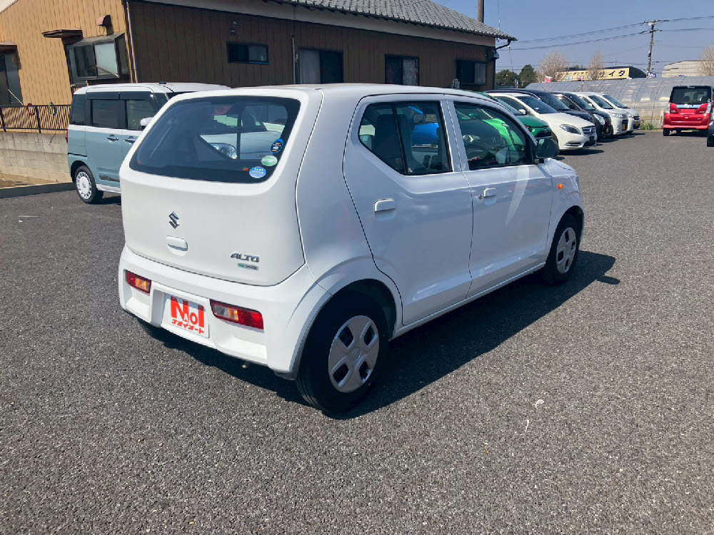 スズキ アルト L4枚目