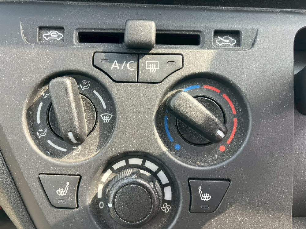 ミツビシ　ｅＫワゴン M15枚目