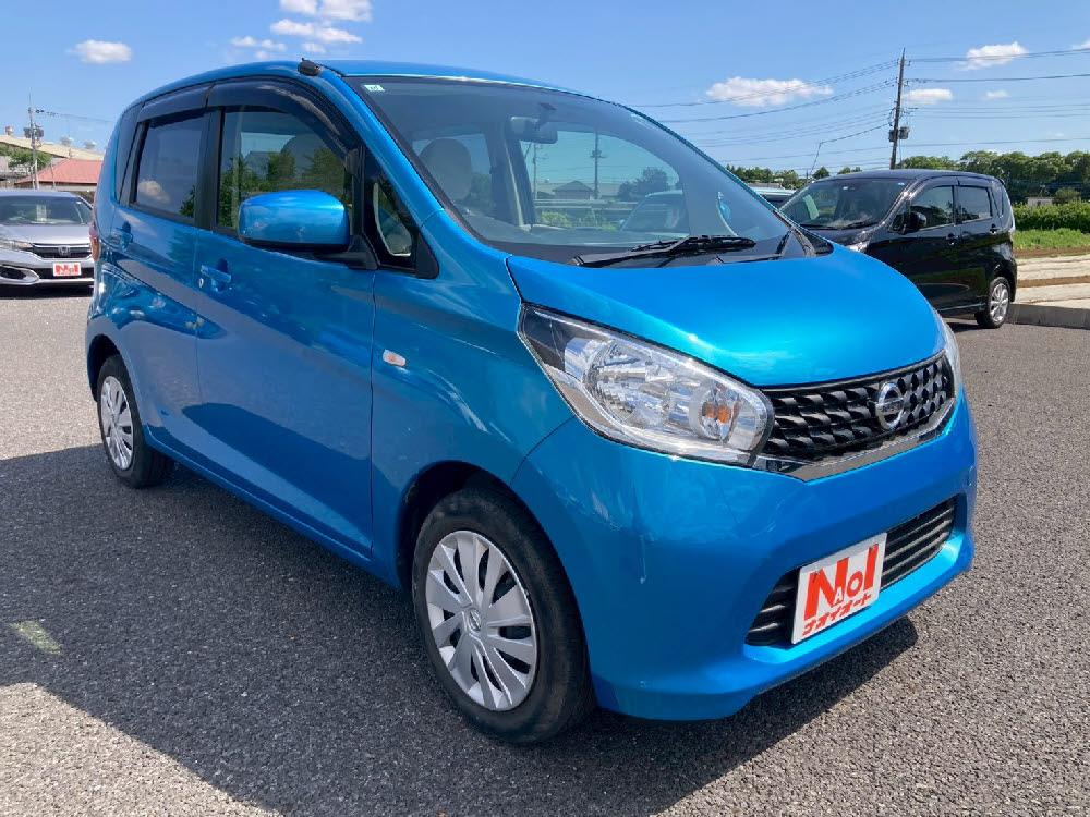 ニッサン　デイズ　J　2枚目