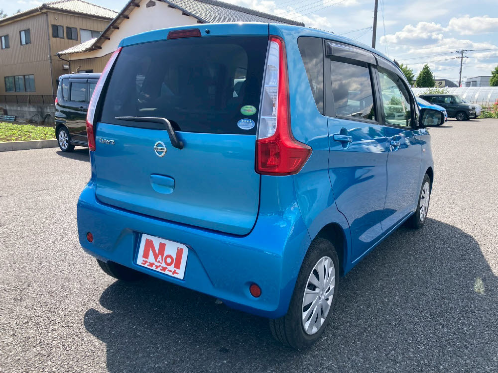 ニッサン　デイズ　J　4枚目