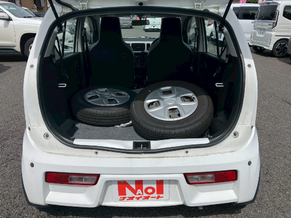 スズキ　アルト　F8枚目