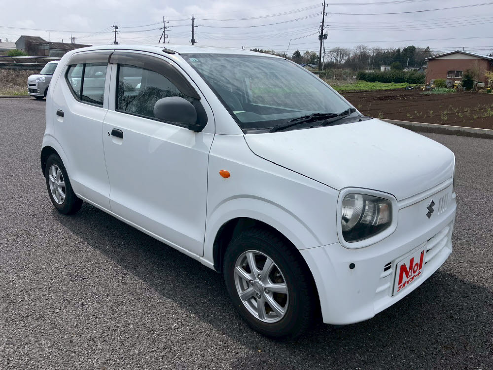 スズキ　アルト　F2枚目