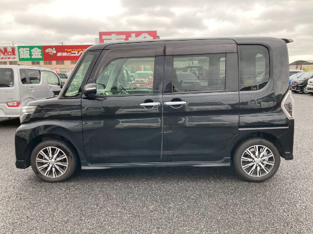 ダイハツ　タントカスタム　XトップエディションSAⅡ7枚目