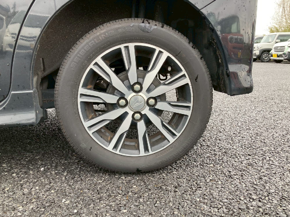 ダイハツ　タントカスタム　XトップエディションSAⅡ8枚目