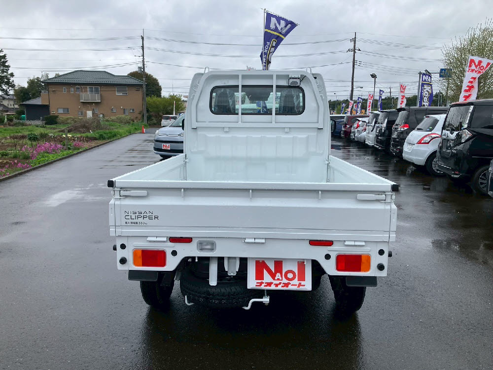 ニッサン NT100クリッパーT GX MT 4WD CD5枚目