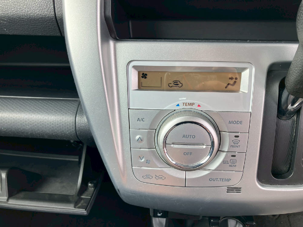 スズキ　ハスラー　G14枚目